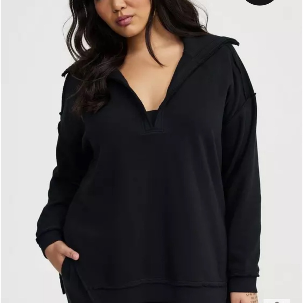 Torrid Black V-Neck Hoodie Sweatshirt